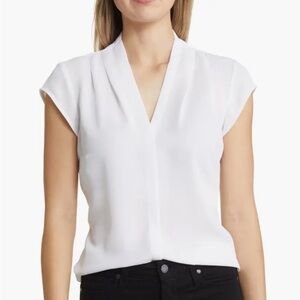 NWOT Day to Night Cap Sleeve Top
NIC+ZOE SIZE XL